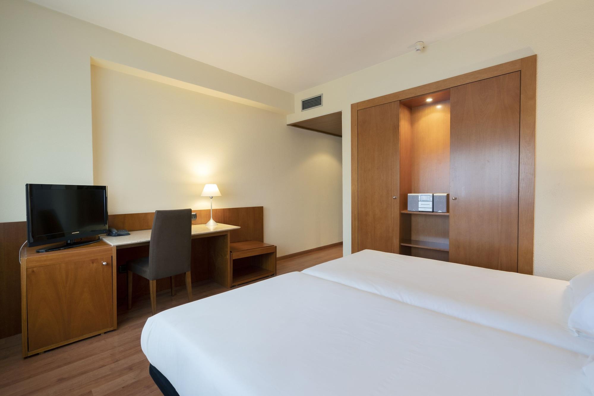 Berenguer IV Hotel Tortosa Exterior photo