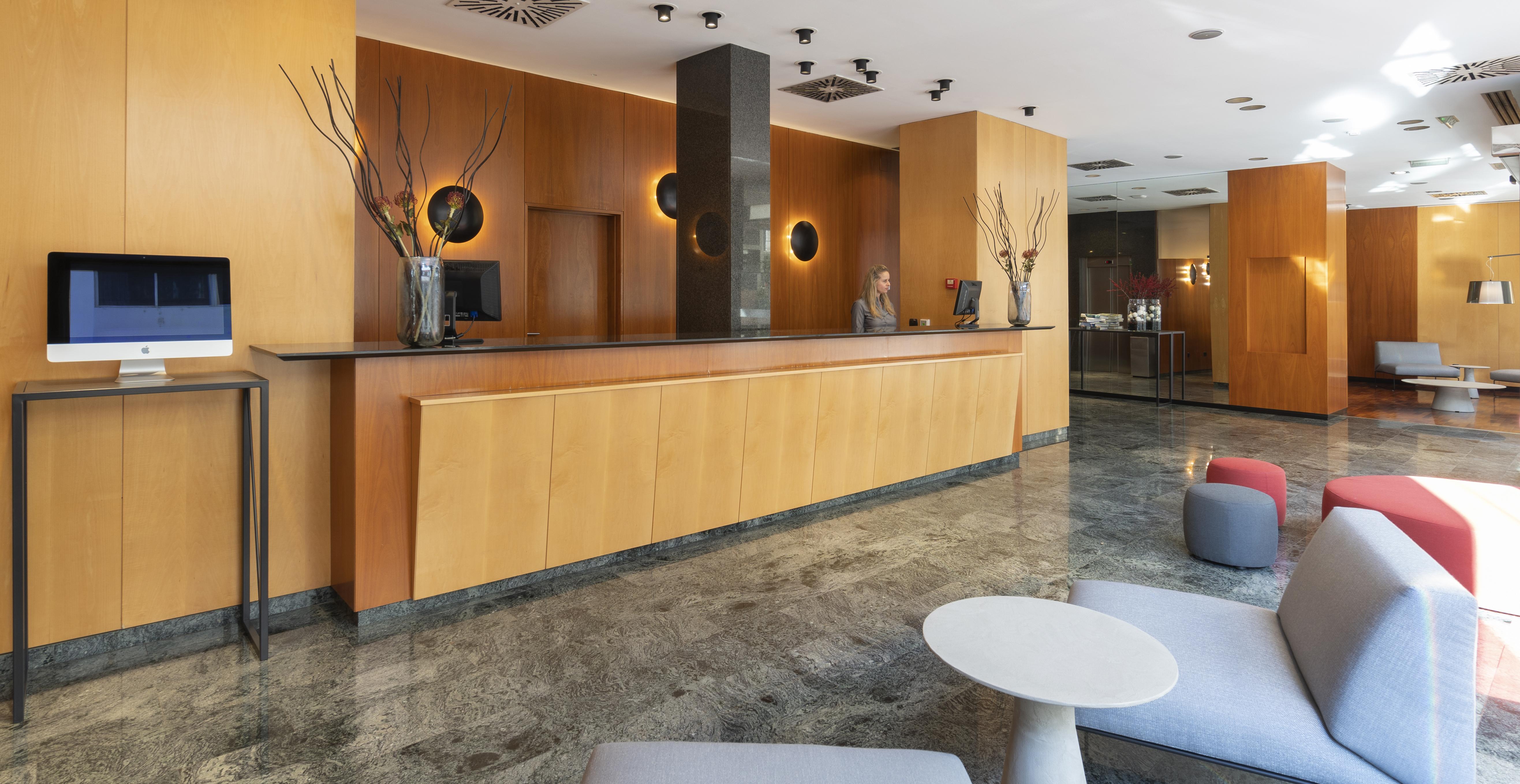 Berenguer IV Hotel Tortosa Exterior photo