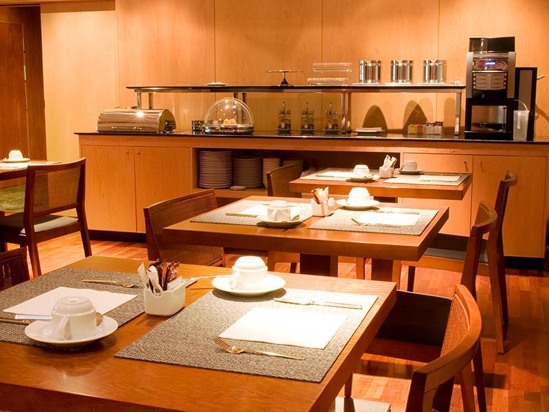 Berenguer IV Hotel Tortosa Restaurant photo